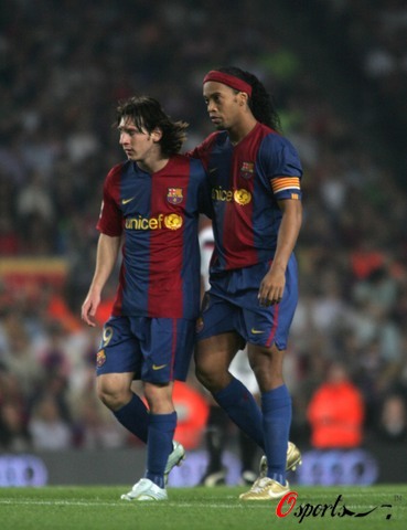 在面临两支 在面临两支